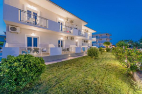 Stathis Studios II with Sea View